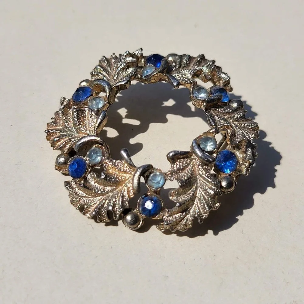 N/A vintage gold
